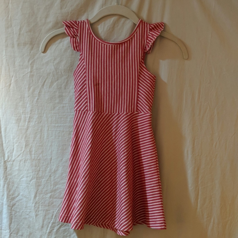 Girls Zara dress size 5 Red and white stripe